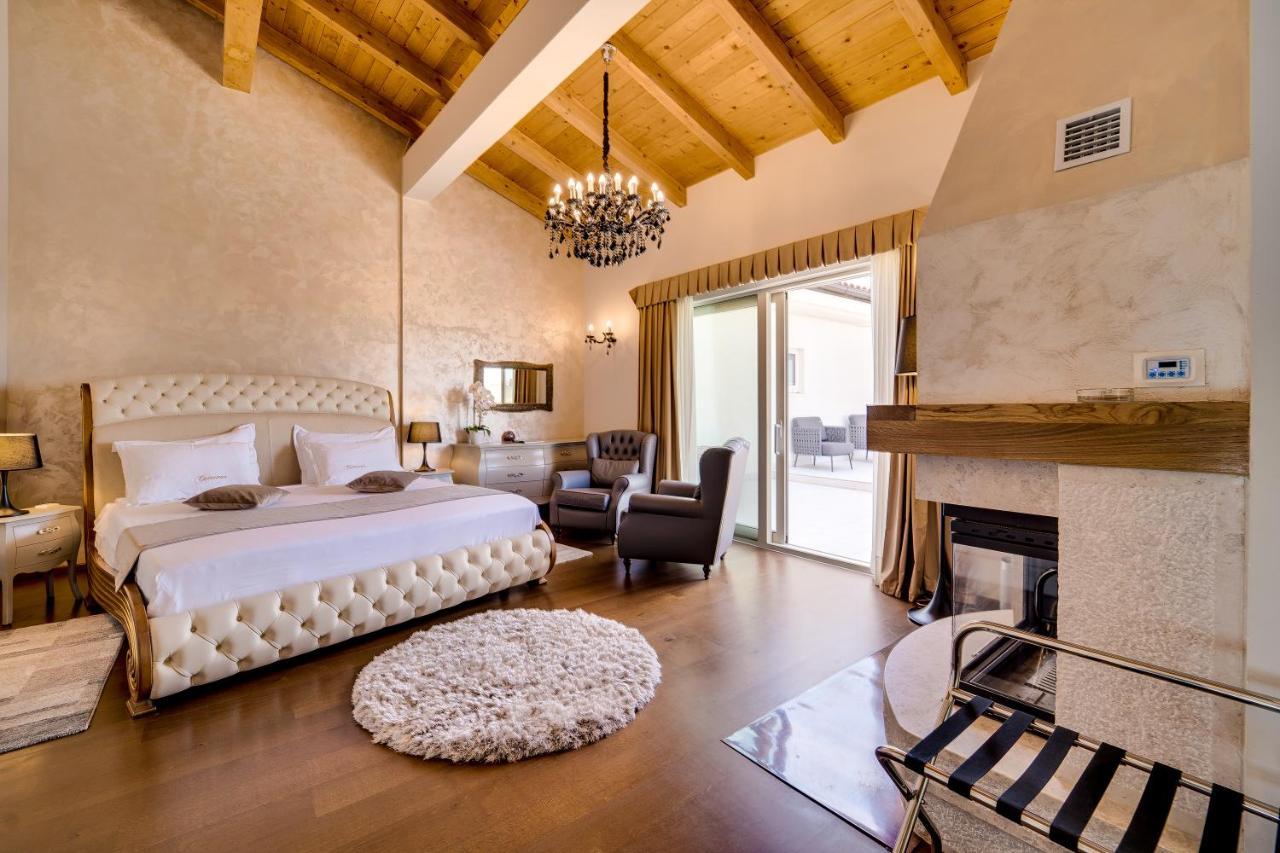 Wine Residence Cattunar Бртонигла Екстер'єр фото
